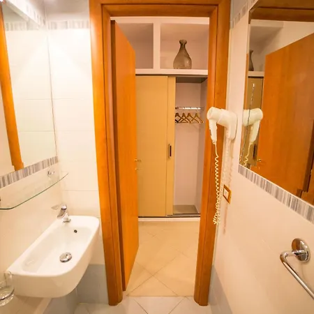 Vendégház Seasons 4*