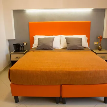 Seasons Guest house 2*